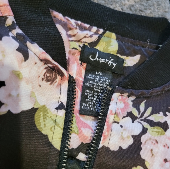 Bomber zip up jacket large - Picture 2 of 5